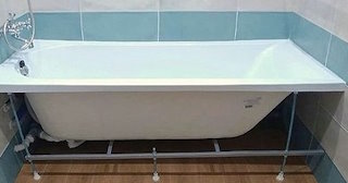 Установка акриловой ванны в Курчатове - Профессиональный монтаж от СантехДомКрч от 4222 рублей.