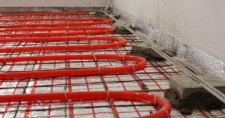 Монтаж теплого пола Курчатов цена от 581 руб.