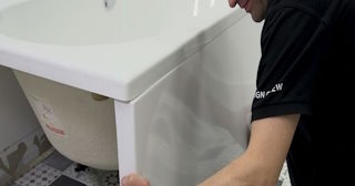 Установка экрана под ванну - цена за работу от 4222 руб. в Курчатове